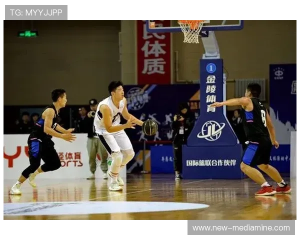 成都篮球队在联赛中的强劲表现与未来发展潜力分析 成都篮球队在联赛中的强劲表现与未来发展潜力分析