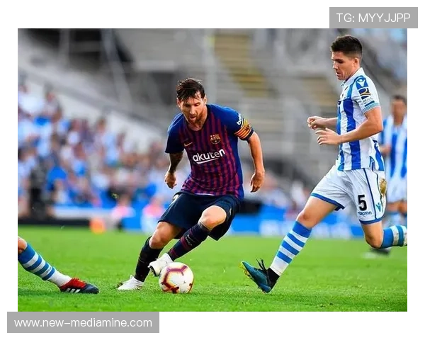 梦中邂逅足球巨星梅西与我共舞绿茵场的奇幻旅程